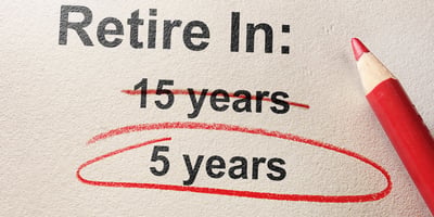 The Pros and Cons of Early Retirement for Federal Employees